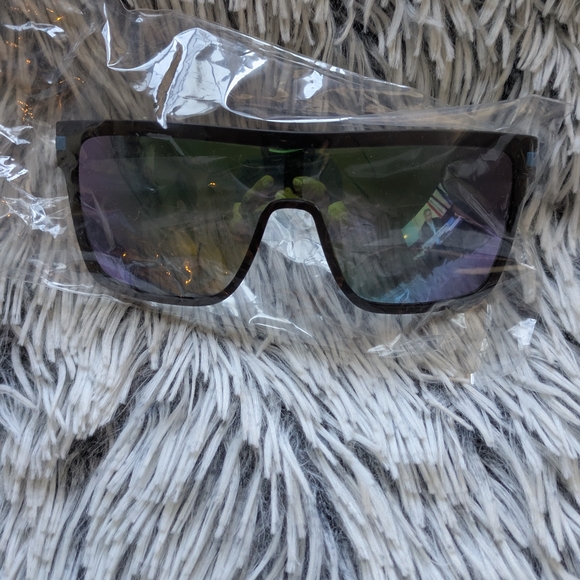 Kavu Sun Seeker Sunglasses For Men